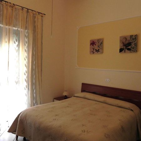 Hotel Ondina Viareggio Luaran gambar