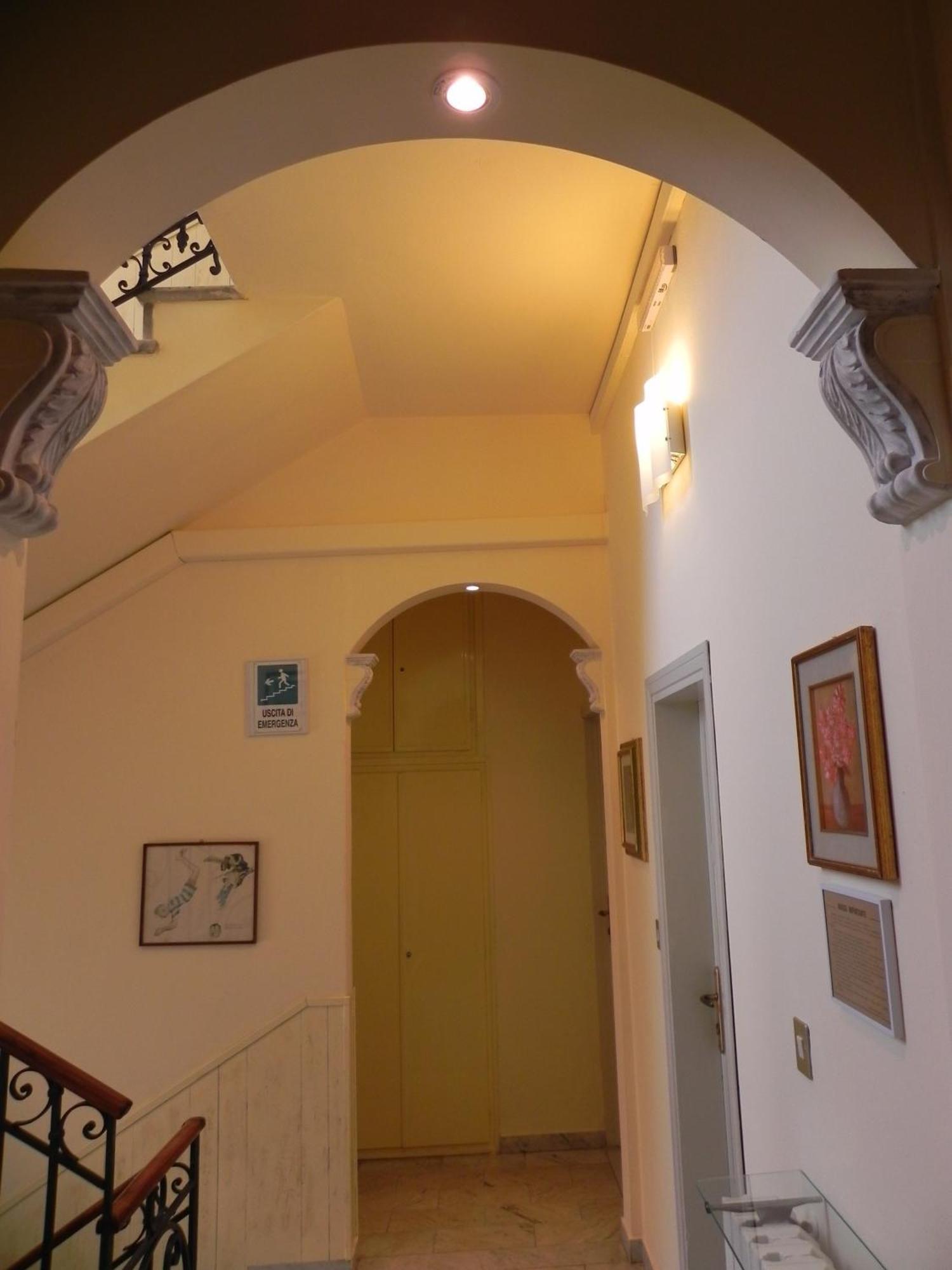 Hotel Ondina Viareggio Luaran gambar