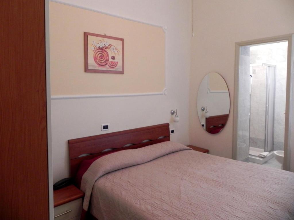 Hotel Ondina Viareggio Bilik gambar