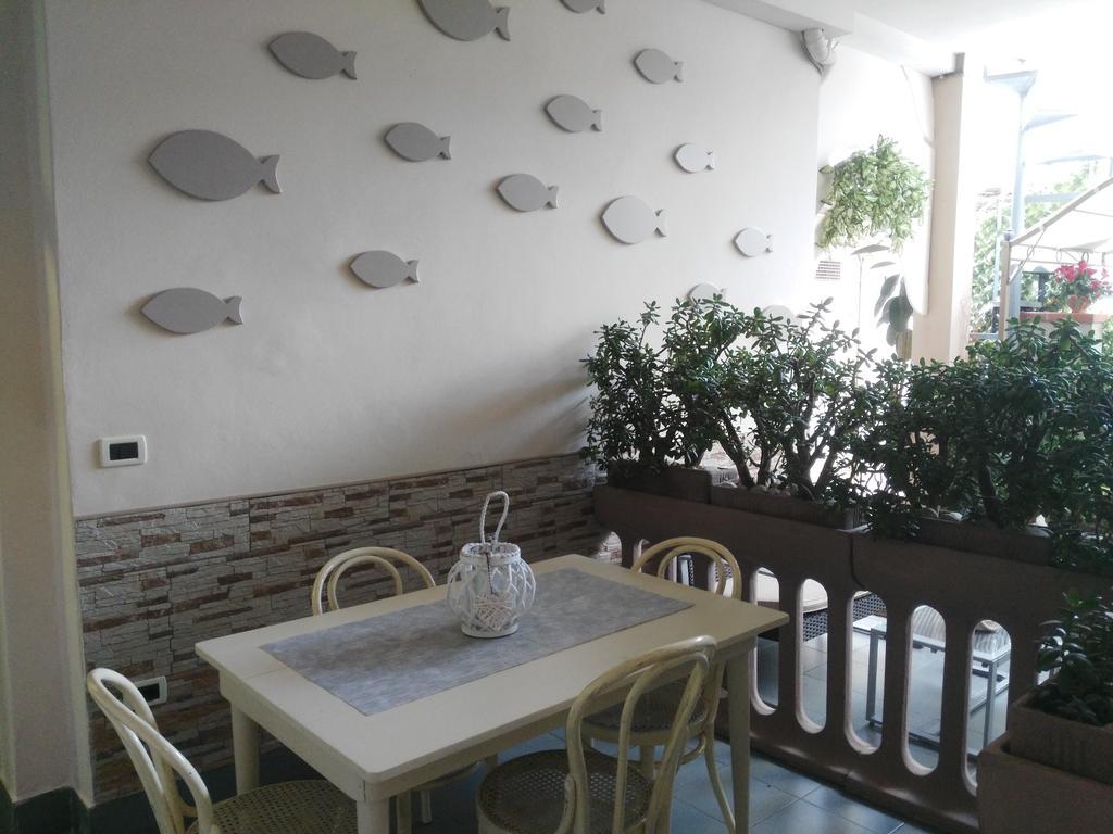 Hotel Ondina Viareggio Luaran gambar