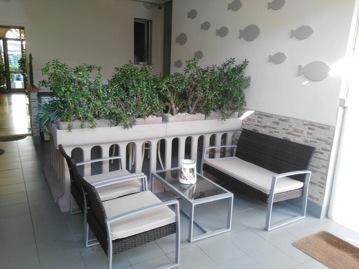 Hotel Ondina Viareggio Luaran gambar